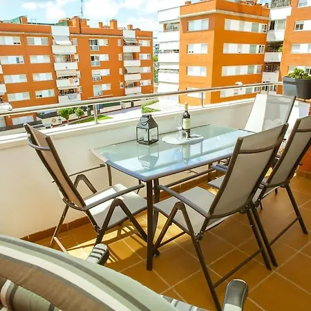 Al46 - Moderno Playa Fenals شقة *